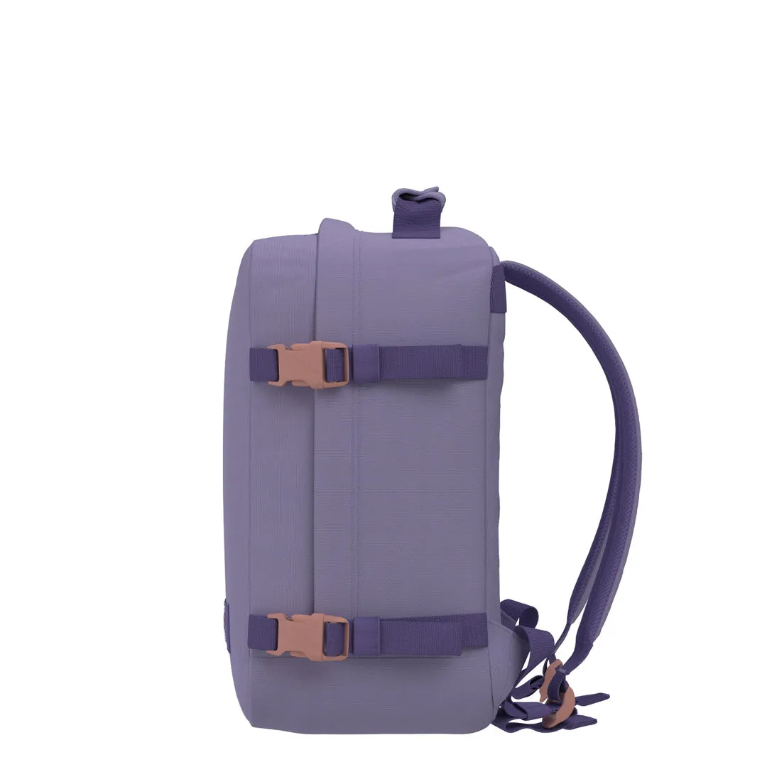 CabinZero Classic 28L (Smokey Violet)