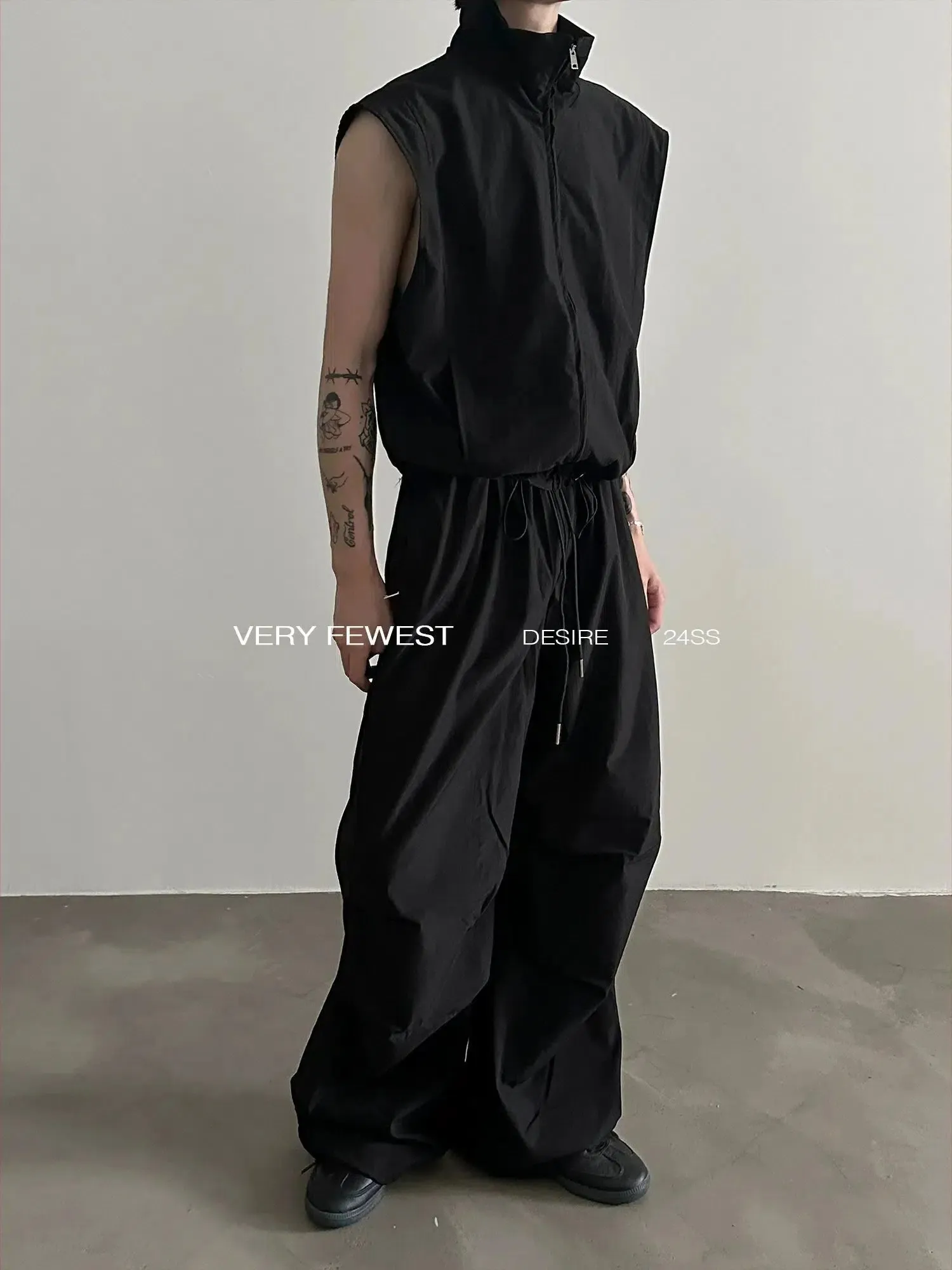 Pleated Sleeveless Drawstring Suit